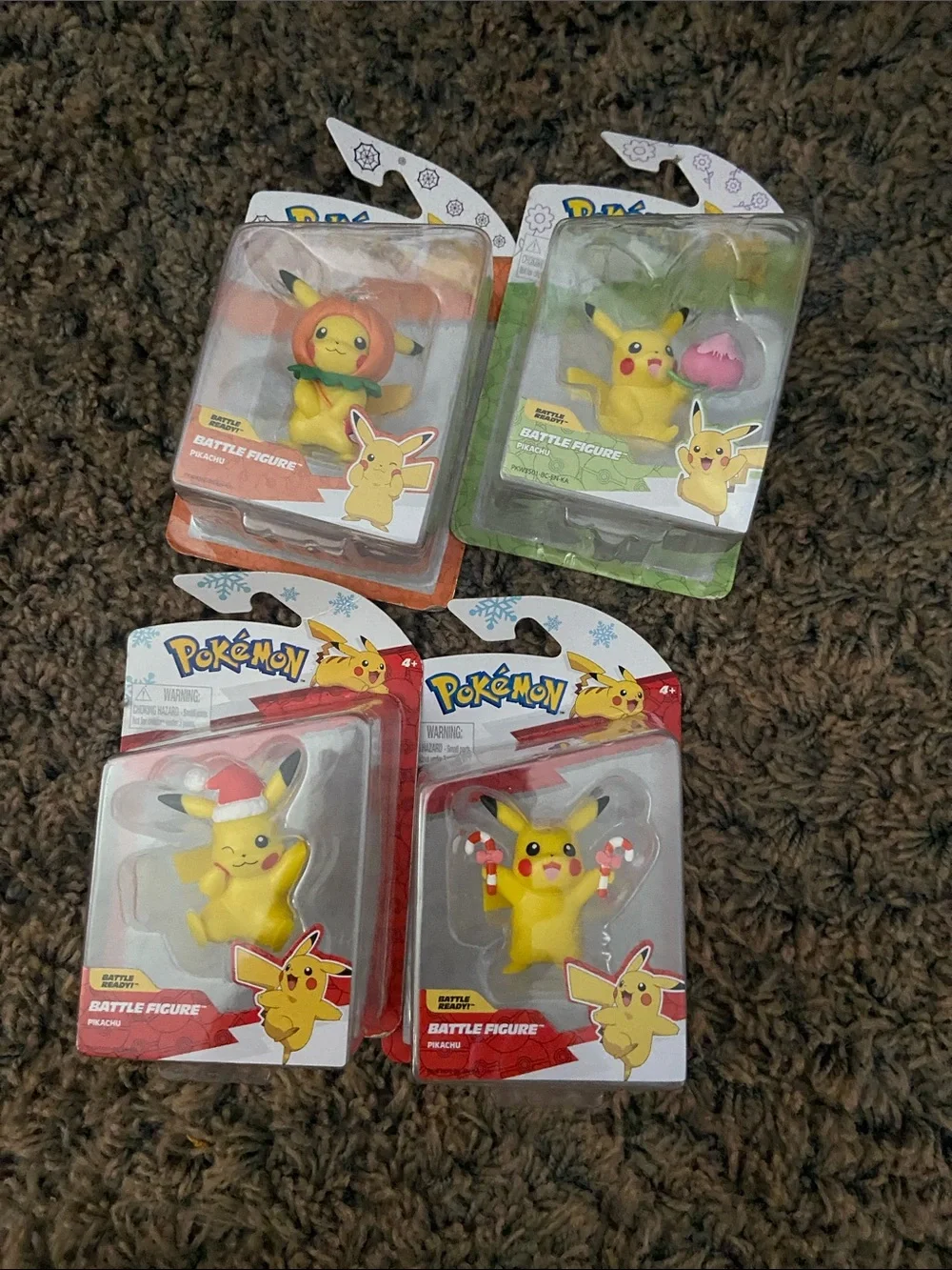 Pokemon Pikachu Holiday & Costume Battle Figures - Yellow